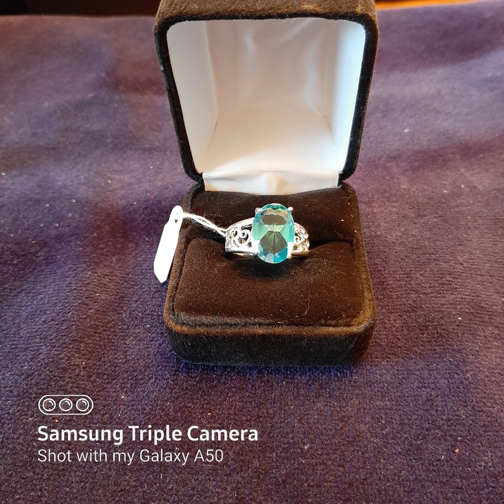 Ladies jewelry